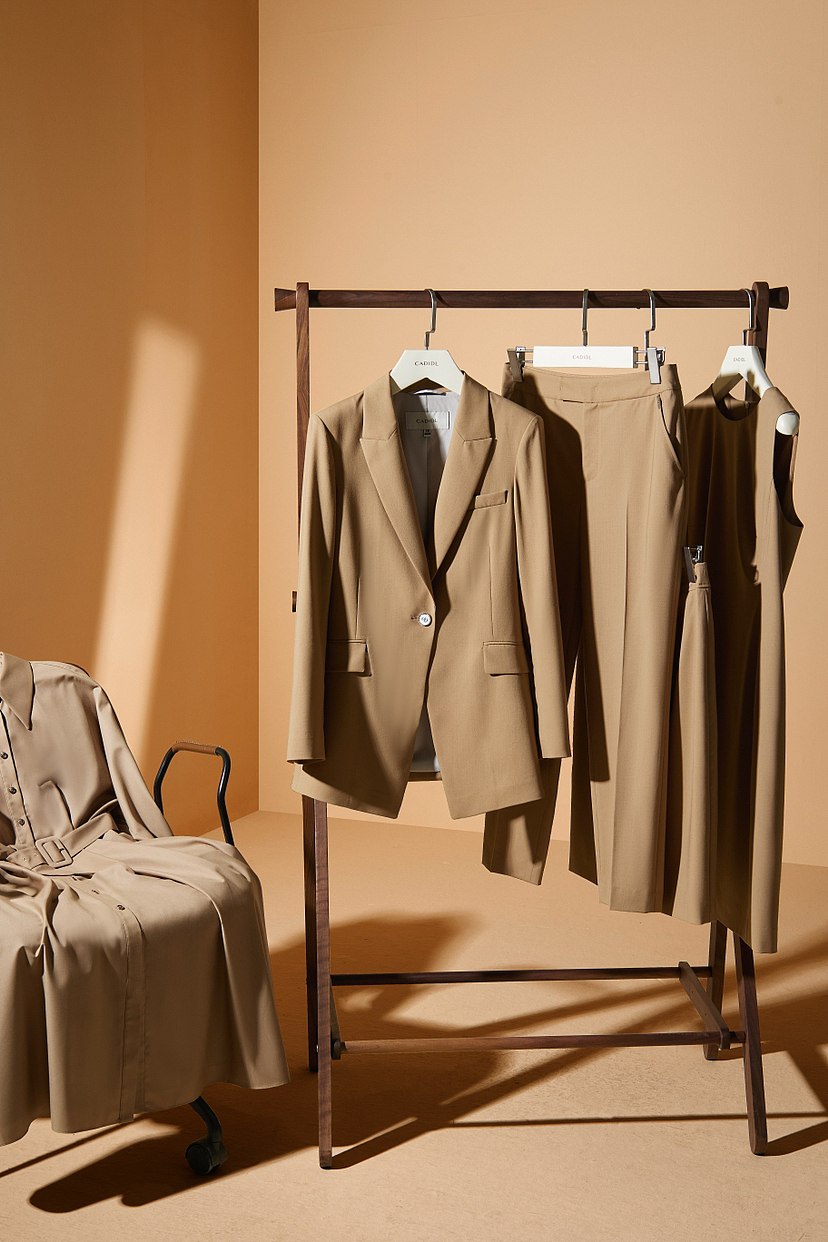 卡迪黛尔｜服装静物摄影（图ZMzIwOTUyODA4） - 产品摄影 - 站酷设计师摄影师张曦群原创素材 - 站酷ZCOOL