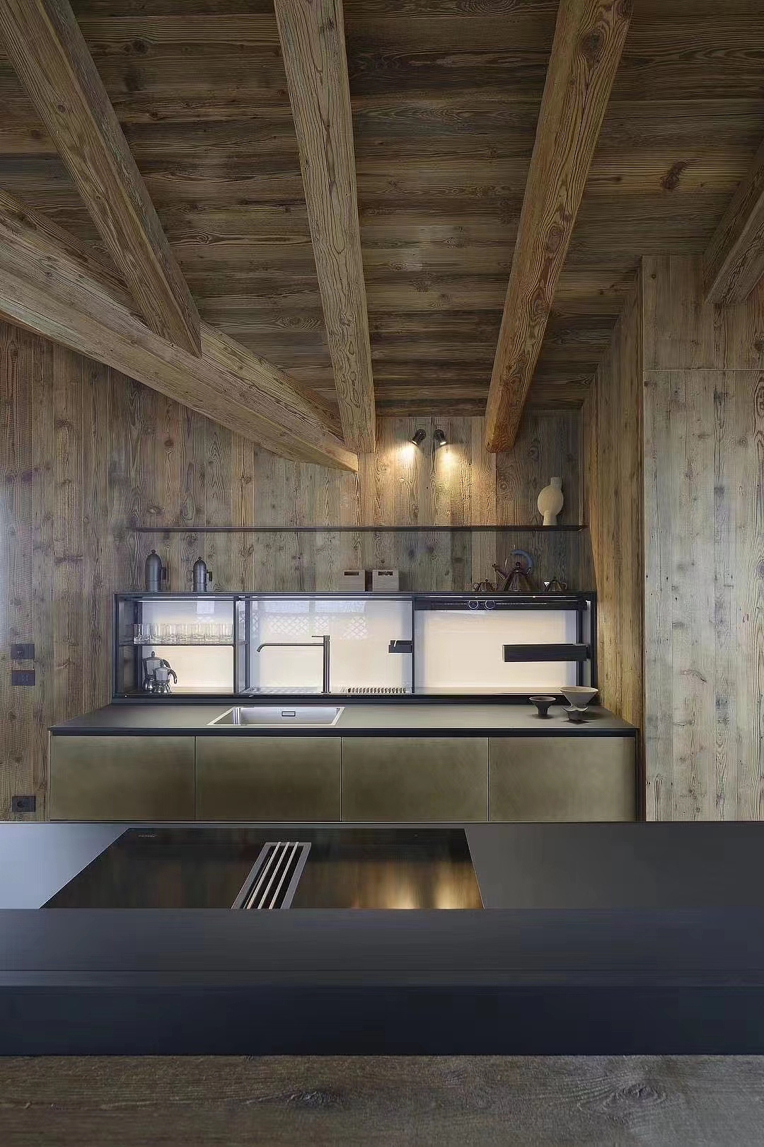 材质碰撞,质感一流