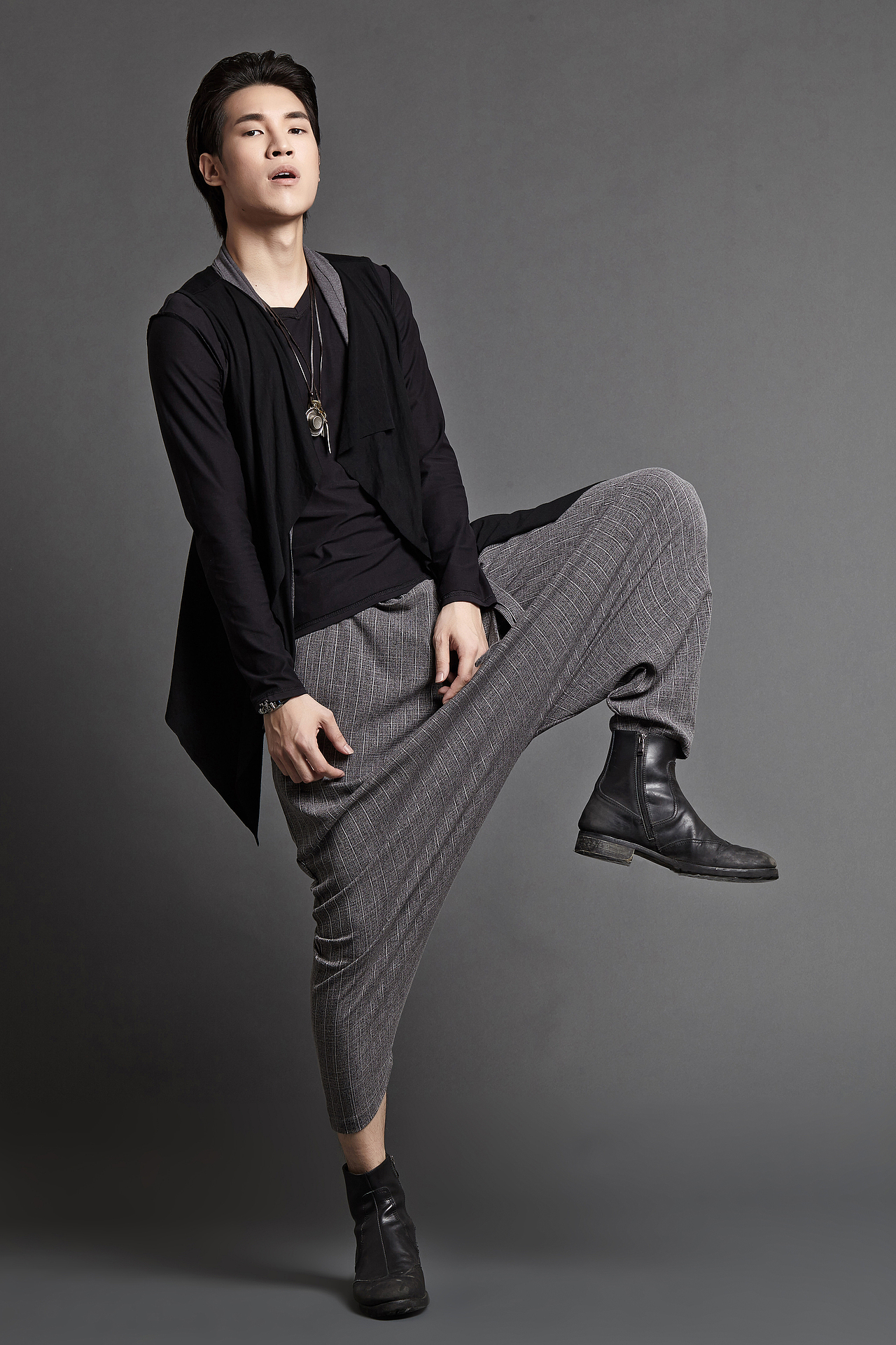 服装拍摄-棚拍哈伦裤