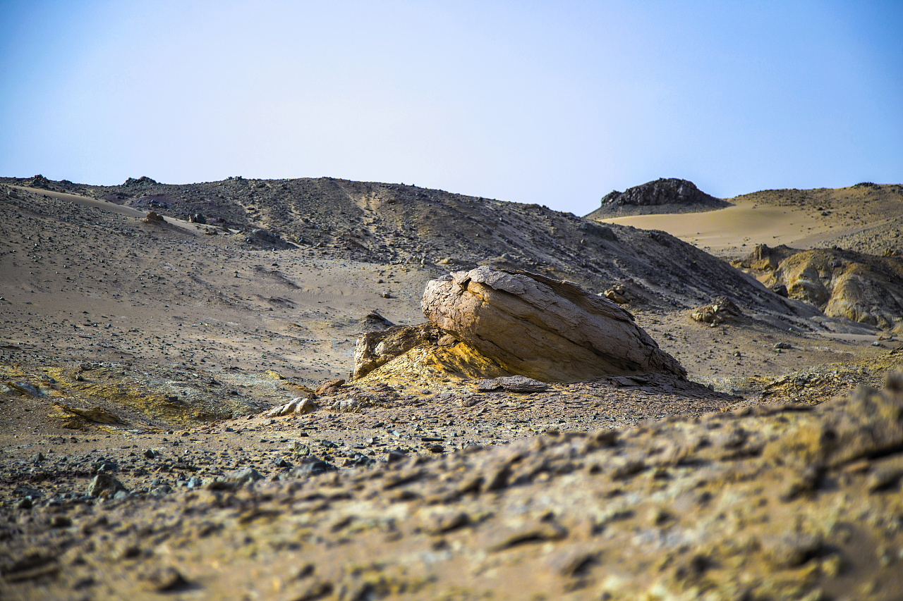 这里也许是火星 穿越新疆南戈壁|摄影|风光摄影|tthtt9 - 原创作品 - 站酷 (ZCOOL)