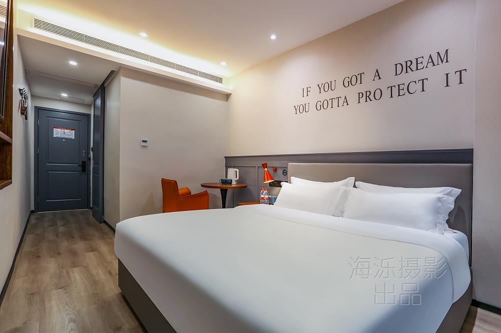 极简雅酷的英伦风酒店——广州城市精选酒店平面摄影