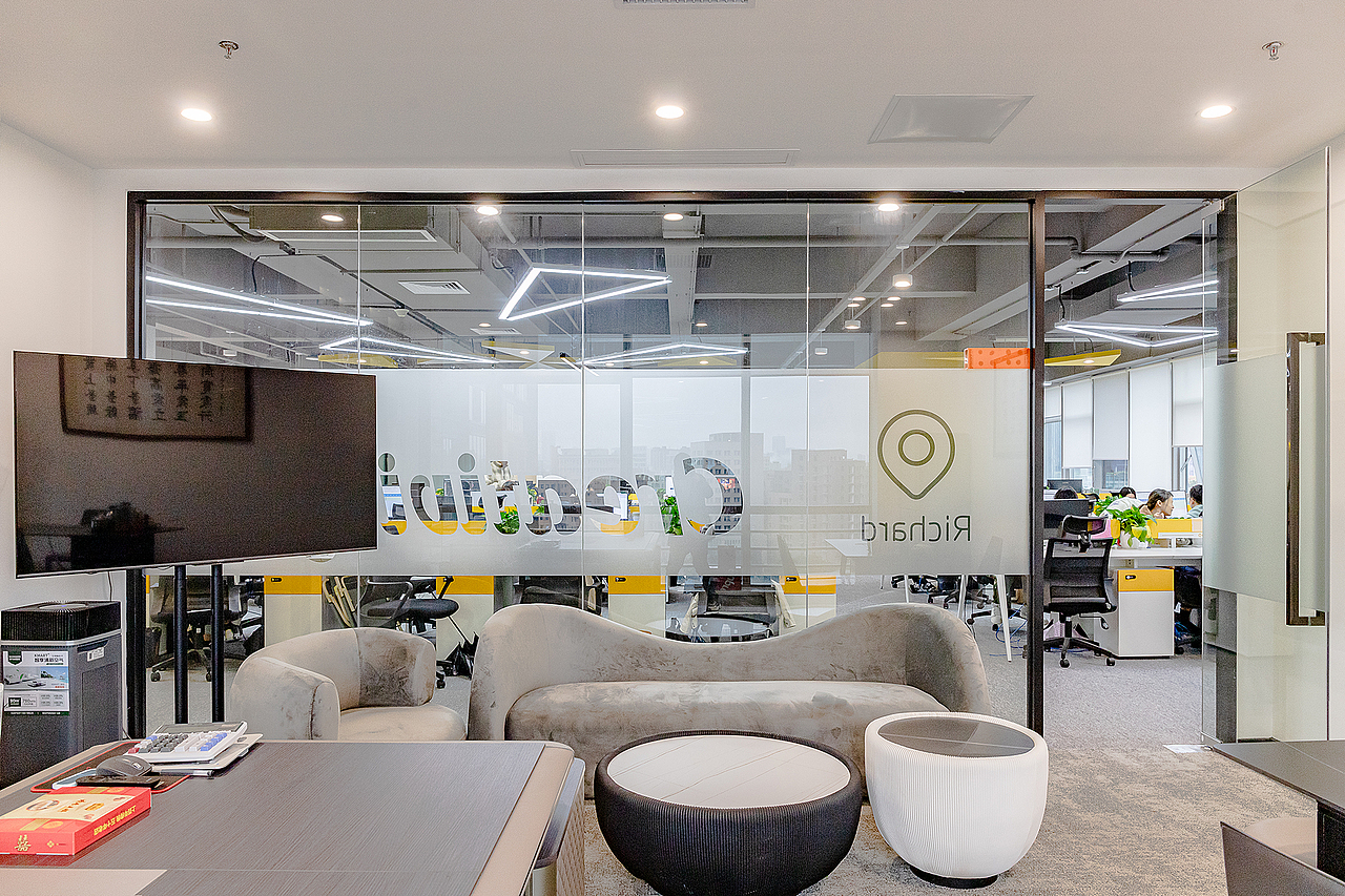 文化传媒办公室拍摄