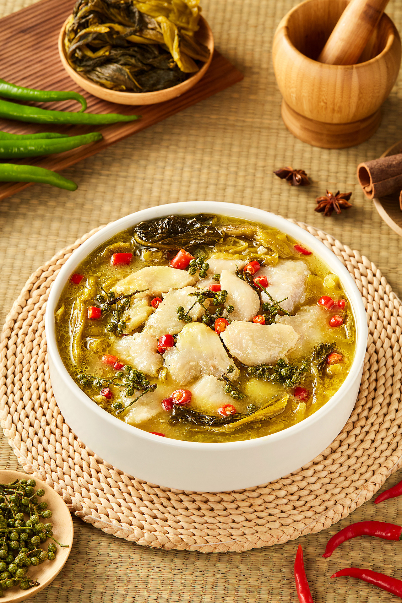 酸菜鱼（图ZMjg0NzExNzAw） - 美食摄影 - 站酷设计师摄影小林原创素材 - 站酷ZCOOL