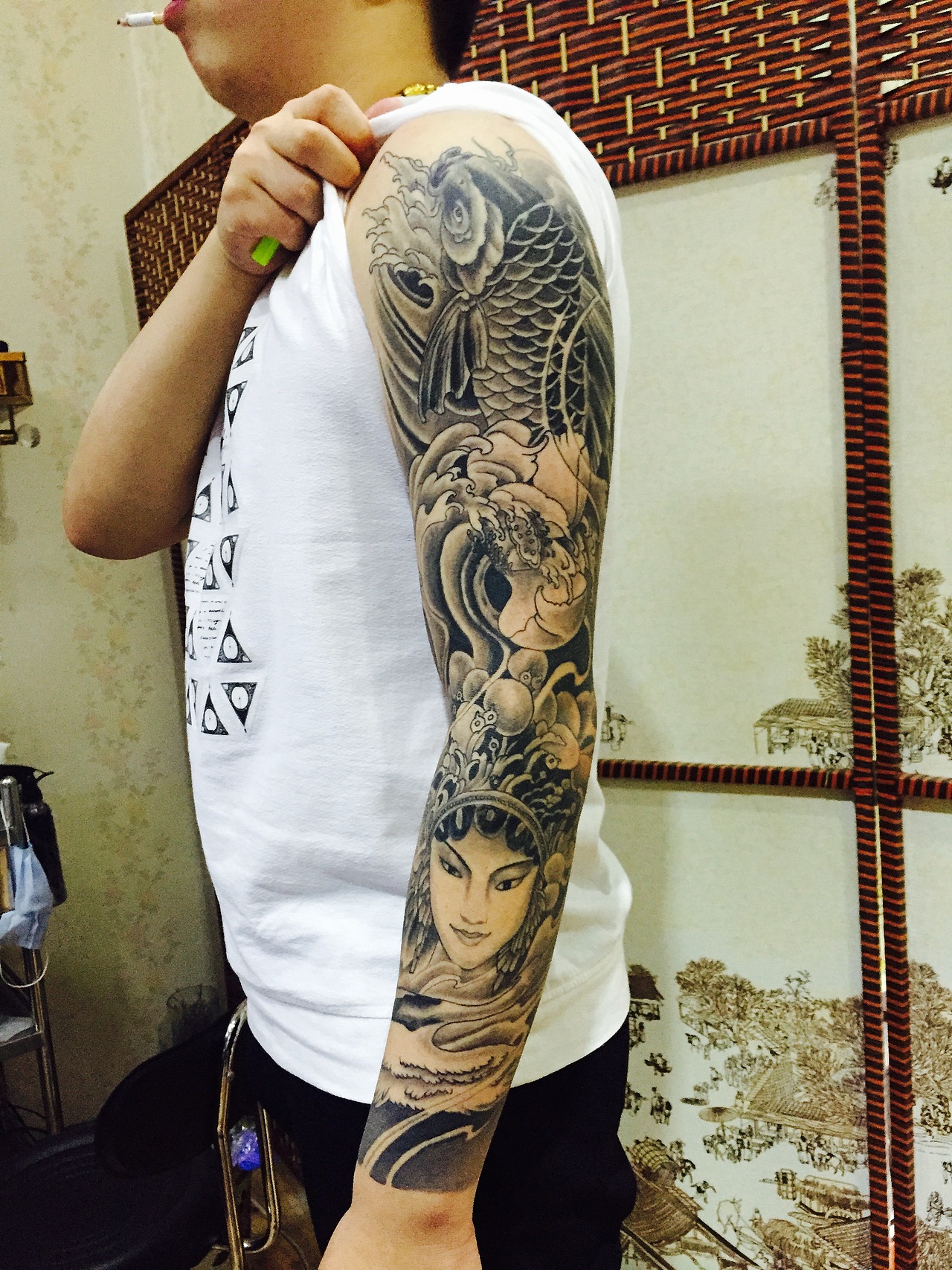 花臂 花旦+鲤鱼纹身