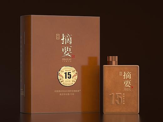 九和创意 | 摘要真实年份酒 · 15年