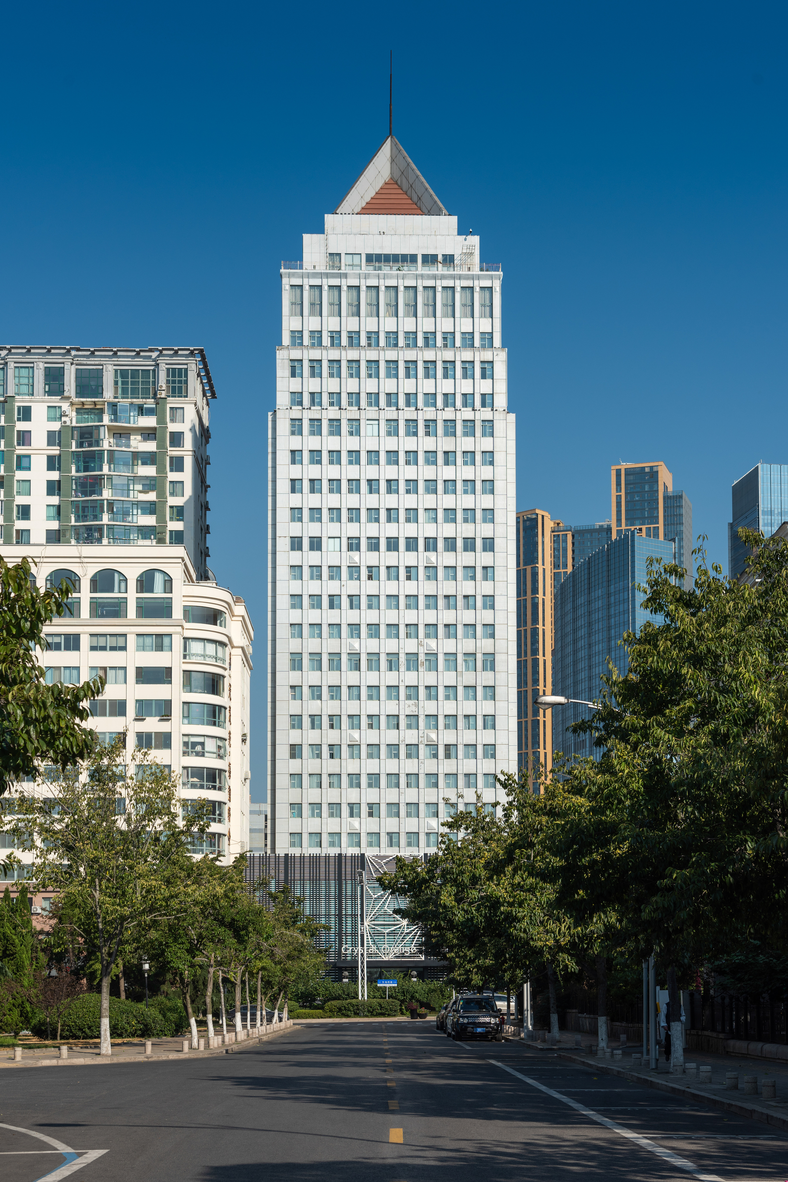 青岛标准三泰大厦