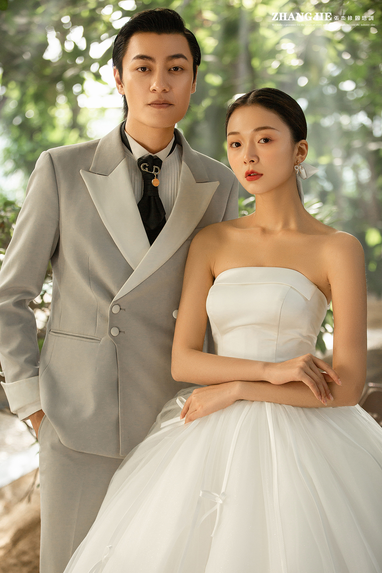 树荫中（图ZMjgxNzI4NDgw） - 人像摄影 - 站酷设计师张杰修图培训机构原创素材 - 站酷ZCOOL