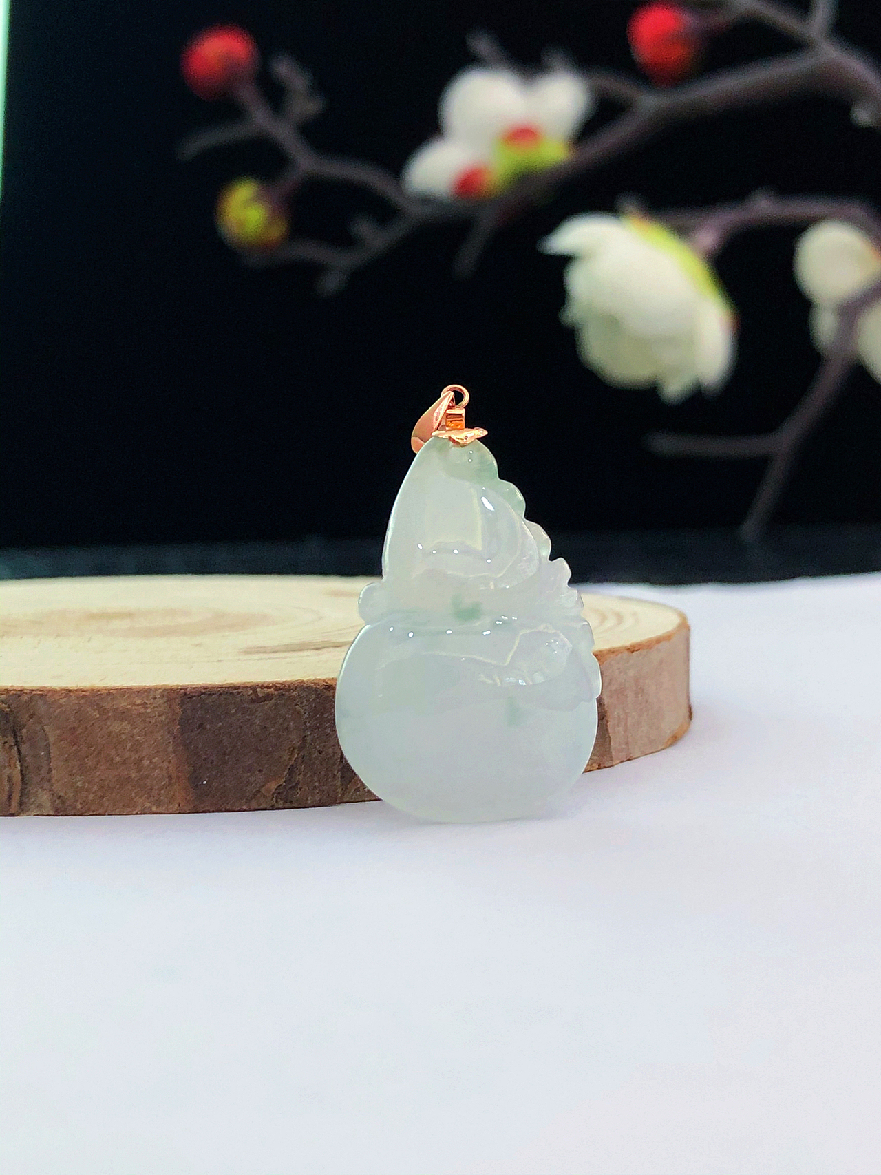 寶劍送英雄，美玉贈佳人（圖ZMjYwNDA2NjA0） - 時尚/藝術(shù)攝影 - 站酷設(shè)計師珠寶印像原創(chuàng)素材 - 站酷ZCOOL