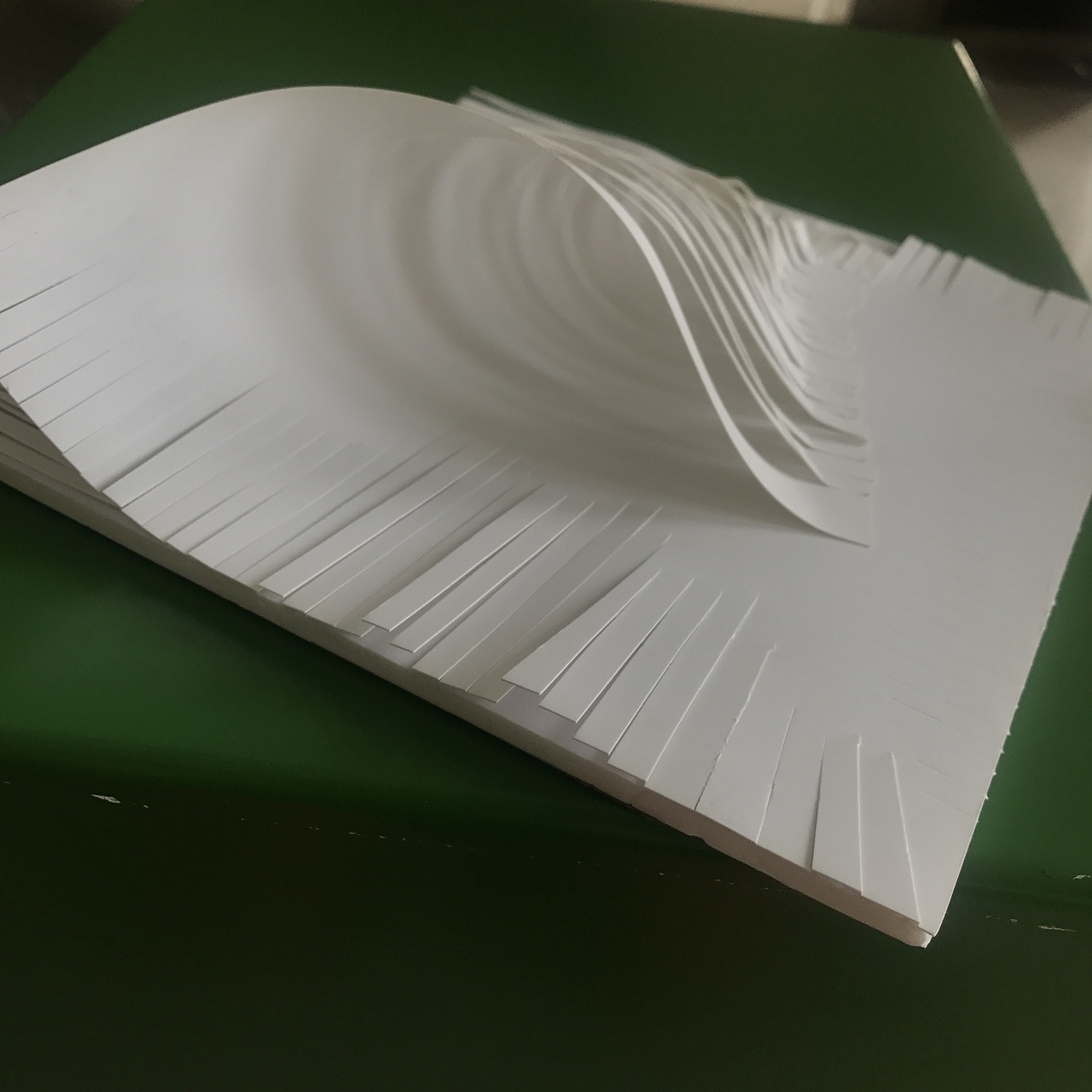 纸材立体构成纤纤流苏