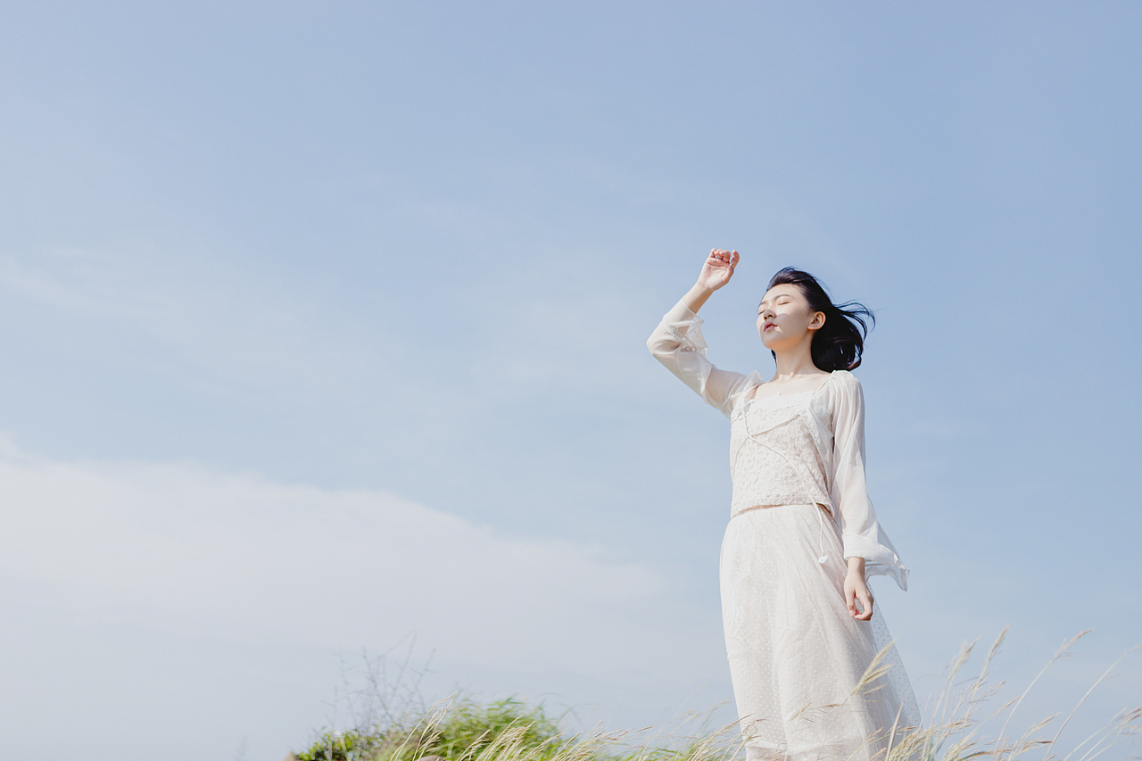 海风（图ZMTgyNjkxNzg4） - 人像摄影 - 站酷设计师he志浩原创素材 - 站酷ZCOOL