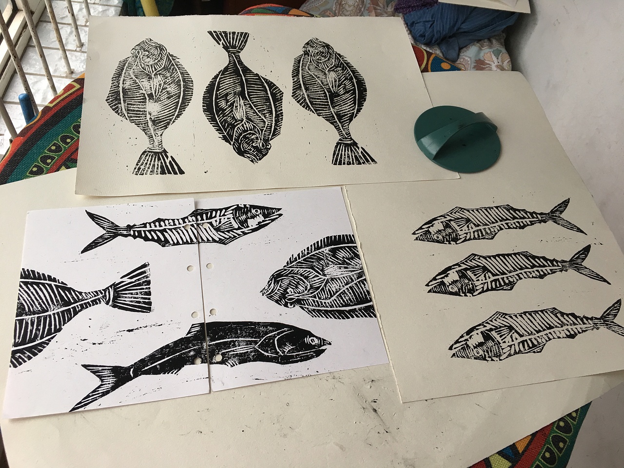 黑白装饰画——鱼（临于疯子木）|纯艺术|绘画|珊回 - 原创作品 - 站酷 (ZCOOL)