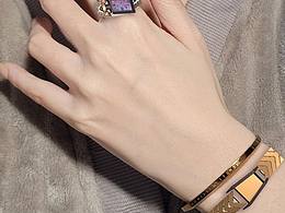 文創(chuàng)首飾品佩戴圖