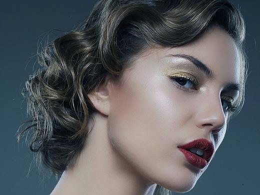 【PS教程】高清人像保细节磨皮方法教程