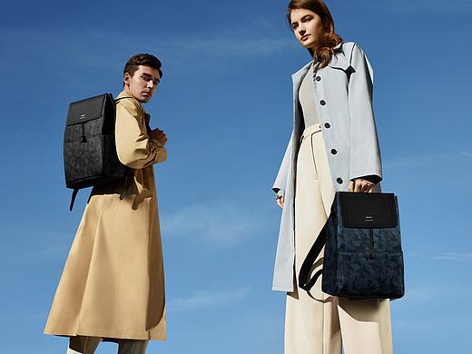 华为风范双肩包