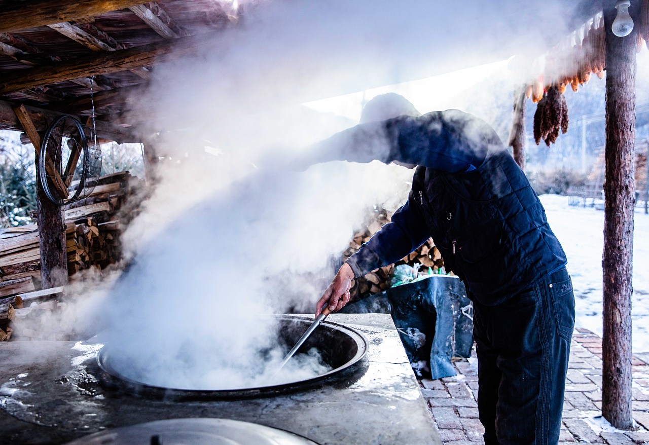 很久没吃都见过这样的厨房了