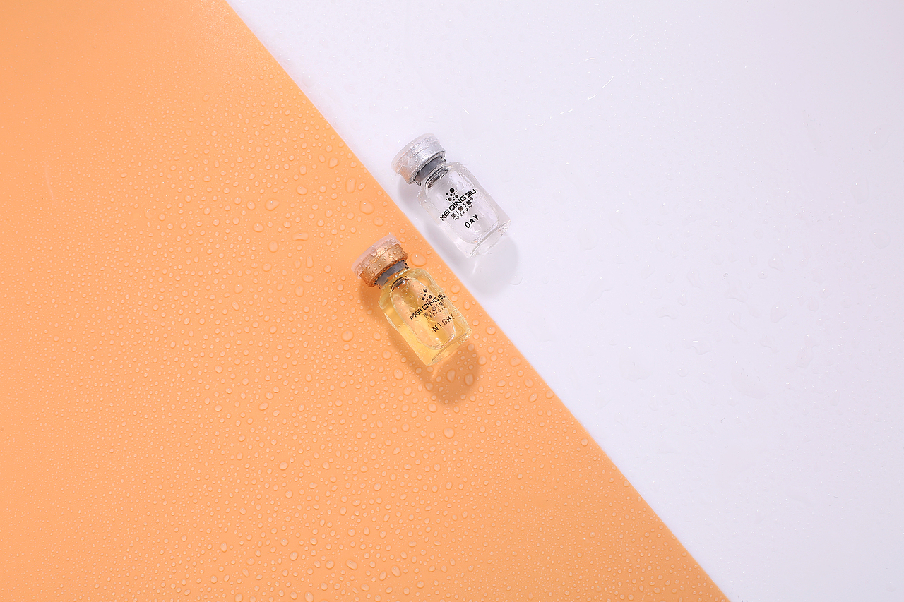 美卿愫精纯干细胞防护精华液套盒（图ZMTQwNjYxNzA4） - 包装 - 站酷设计师美卿愫原创素材 - 站酷ZCOOL