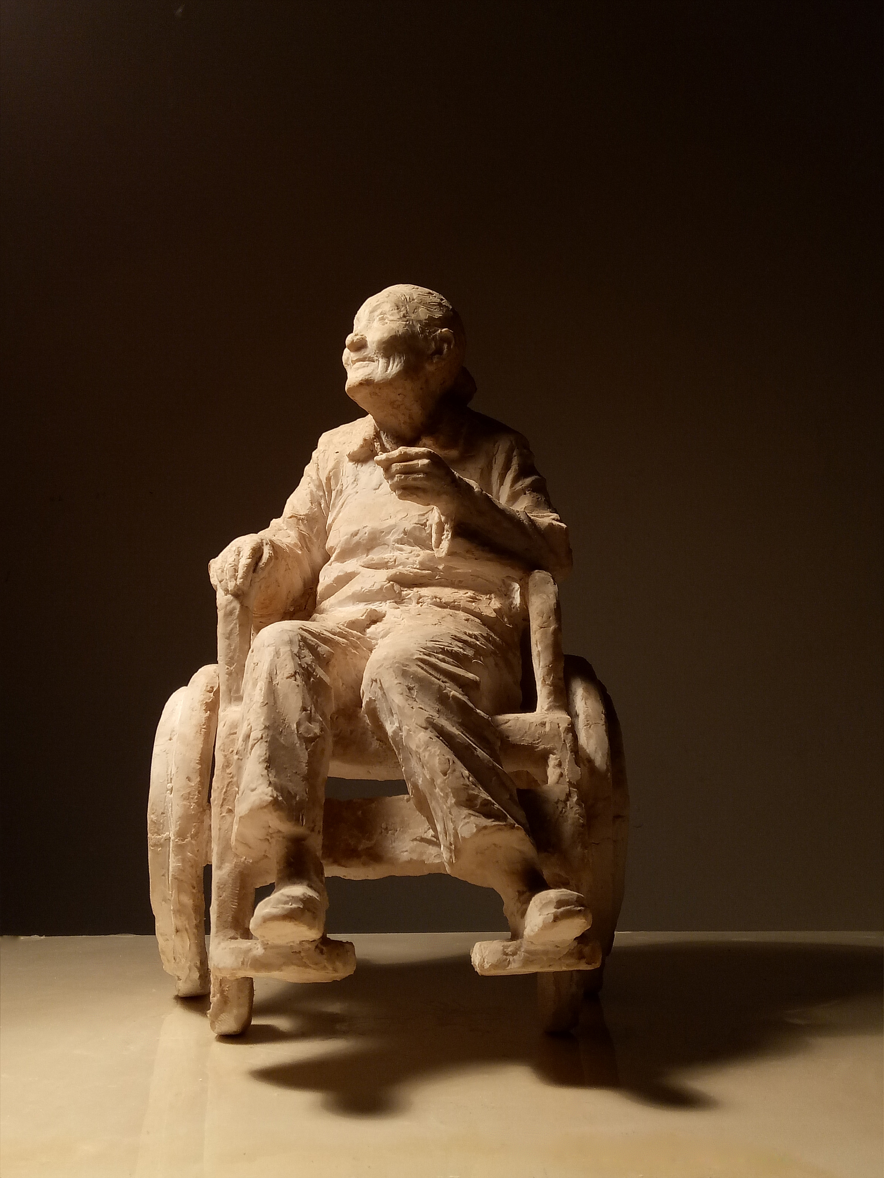 《母亲》 2013年|纯艺术|雕塑|周鉴鸿_雕塑 - 原创作品 - 站酷 (zcool