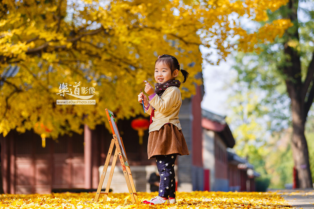 写生小画家（图ZOTgwNzA4MzI=） - 人像摄影 - 站酷设计师LeDaoPhoto原创素材 - 站酷ZCOOL