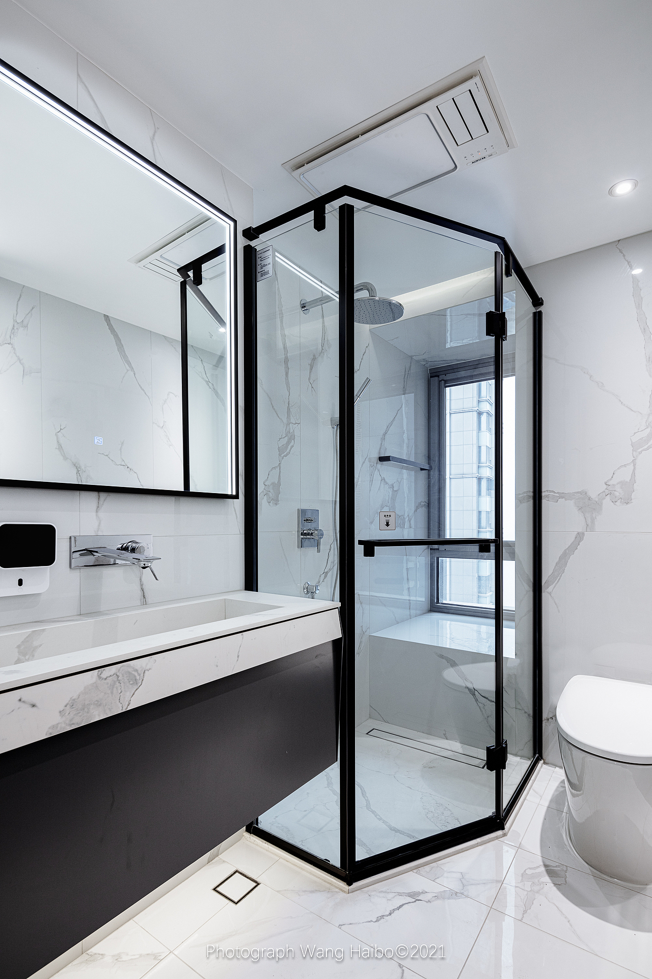 私宅摄影作品——一人居的精致黑白灰