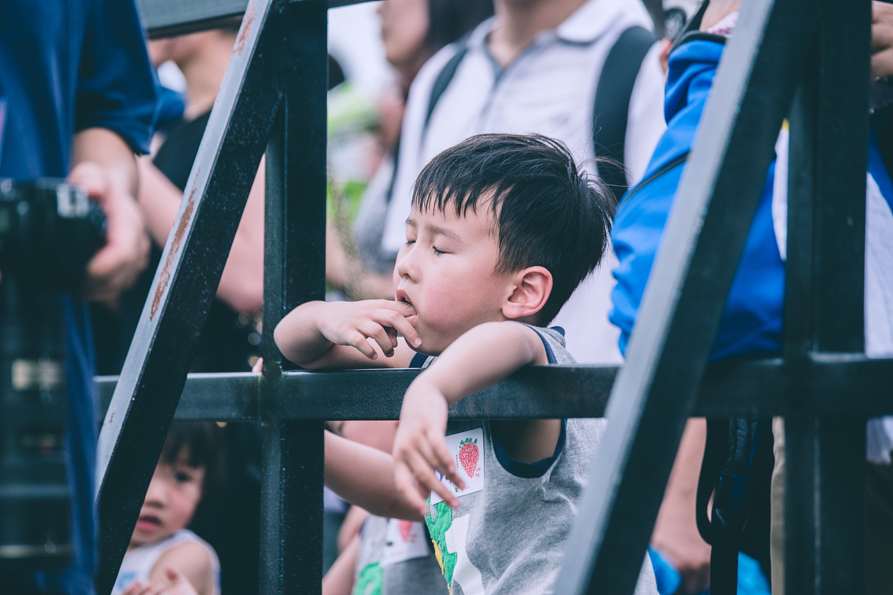 深圳草莓音乐节（图ZMTY0MjE0OTY=） - 人像摄影 - 站酷设计师凹凸蜀黍原创素材 - 站酷ZCOOL