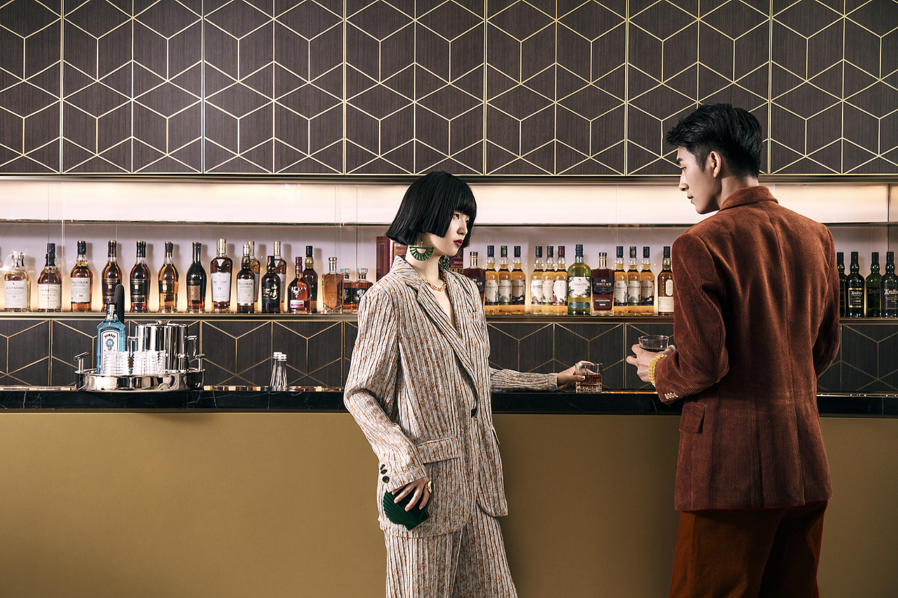 18T地产广告（图ZMjY4MjE5OTA0） - 人像摄影 - 站酷设计师摄影师陈俊希原创素材 - 站酷ZCOOL