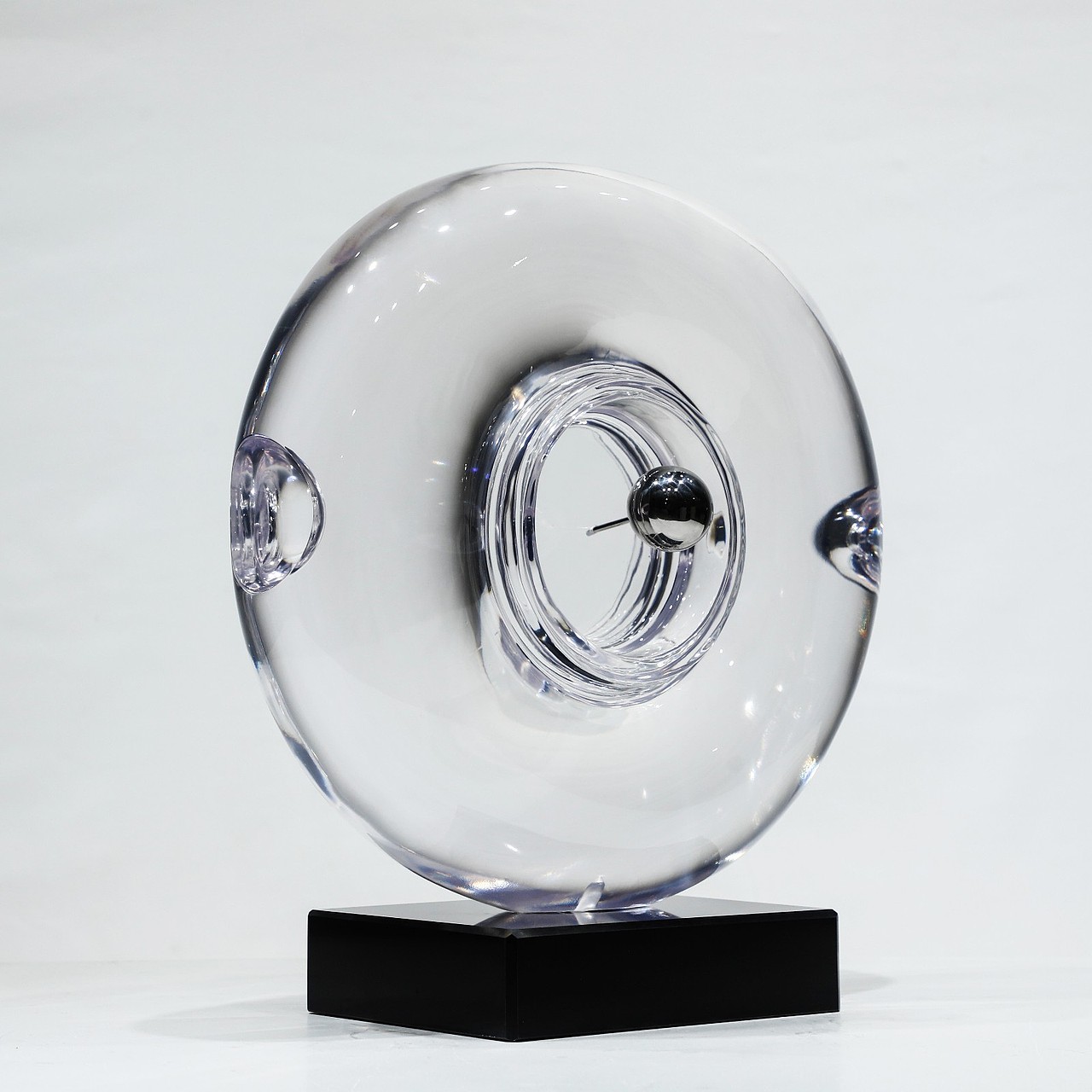 进口透明树脂现代简约酒店玄关售楼处家居装饰桌面摆件