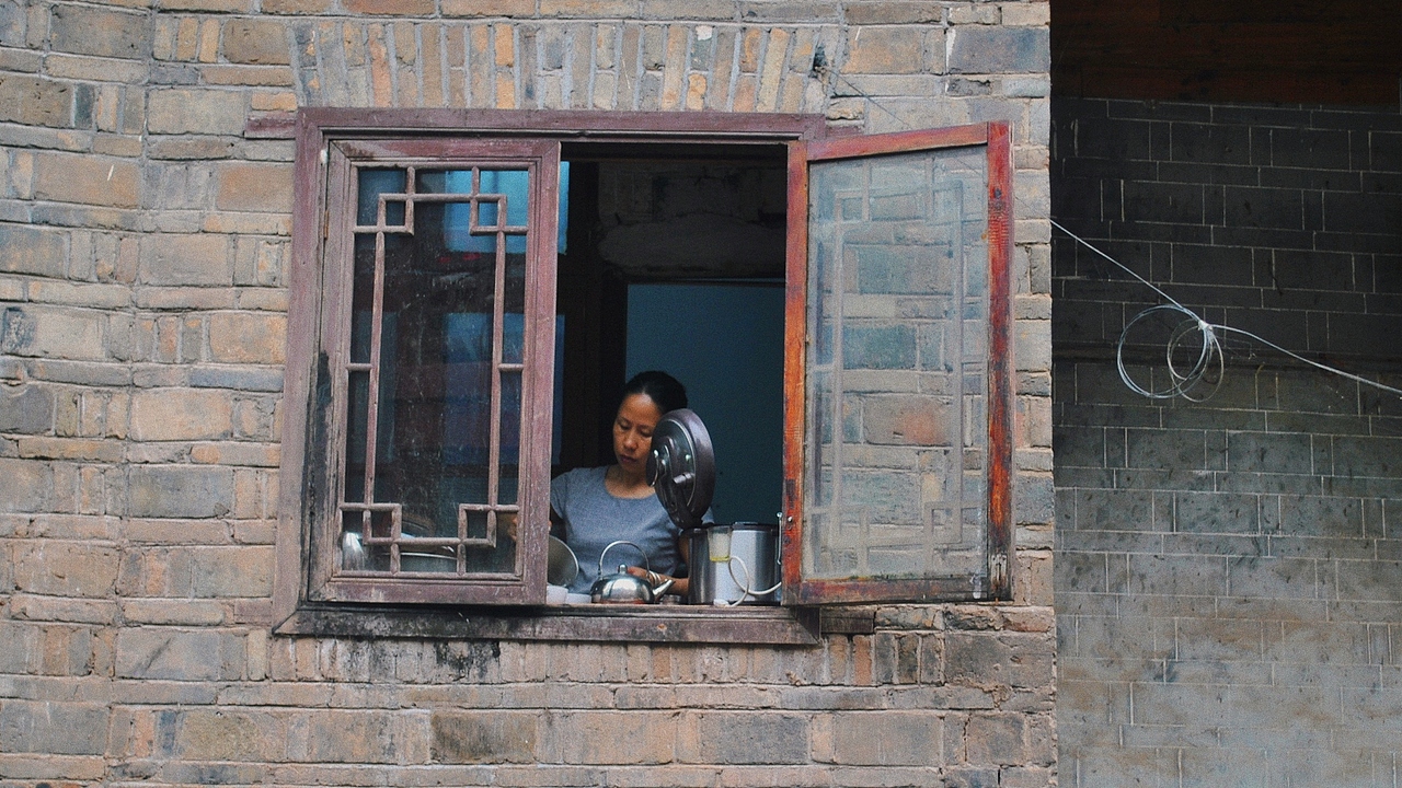 凤凰古城的老人