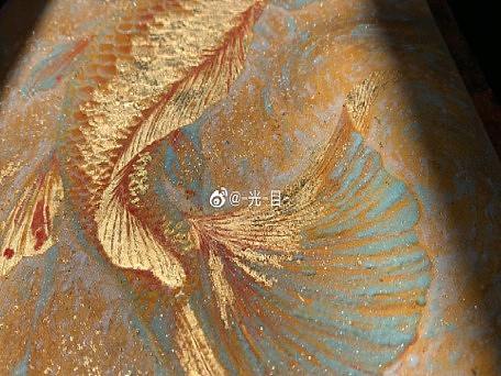【梦游迢迢】岩彩金鱼