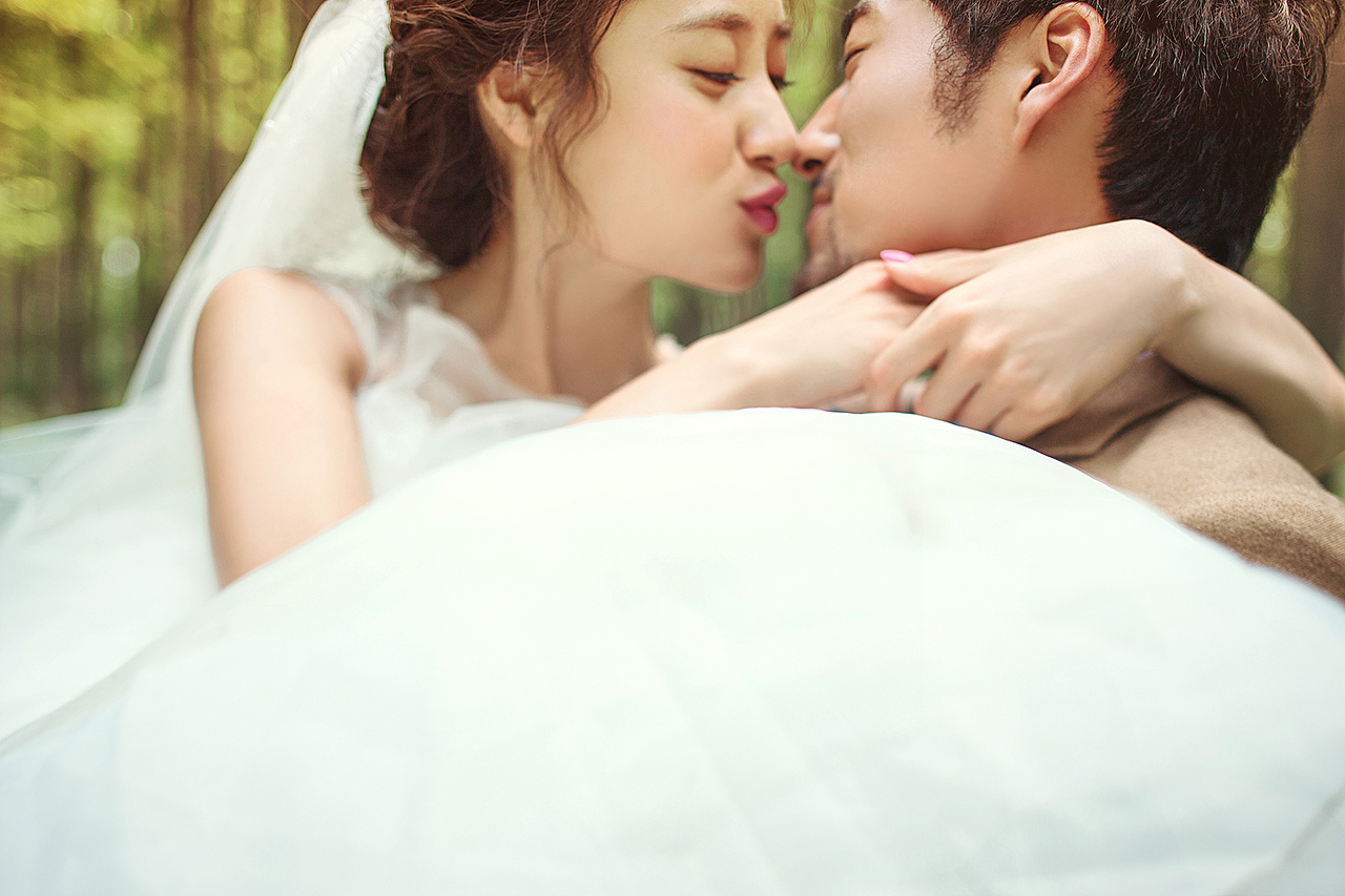 婚纱样片（图ZMjY3NDE3NDg=） - 人像摄影 - 站酷设计师深蓝海岸婚纱摄影原创素材 - 站酷ZCOOL