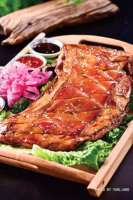 意境菜美食摄影——太原颜良餐饮品牌设计