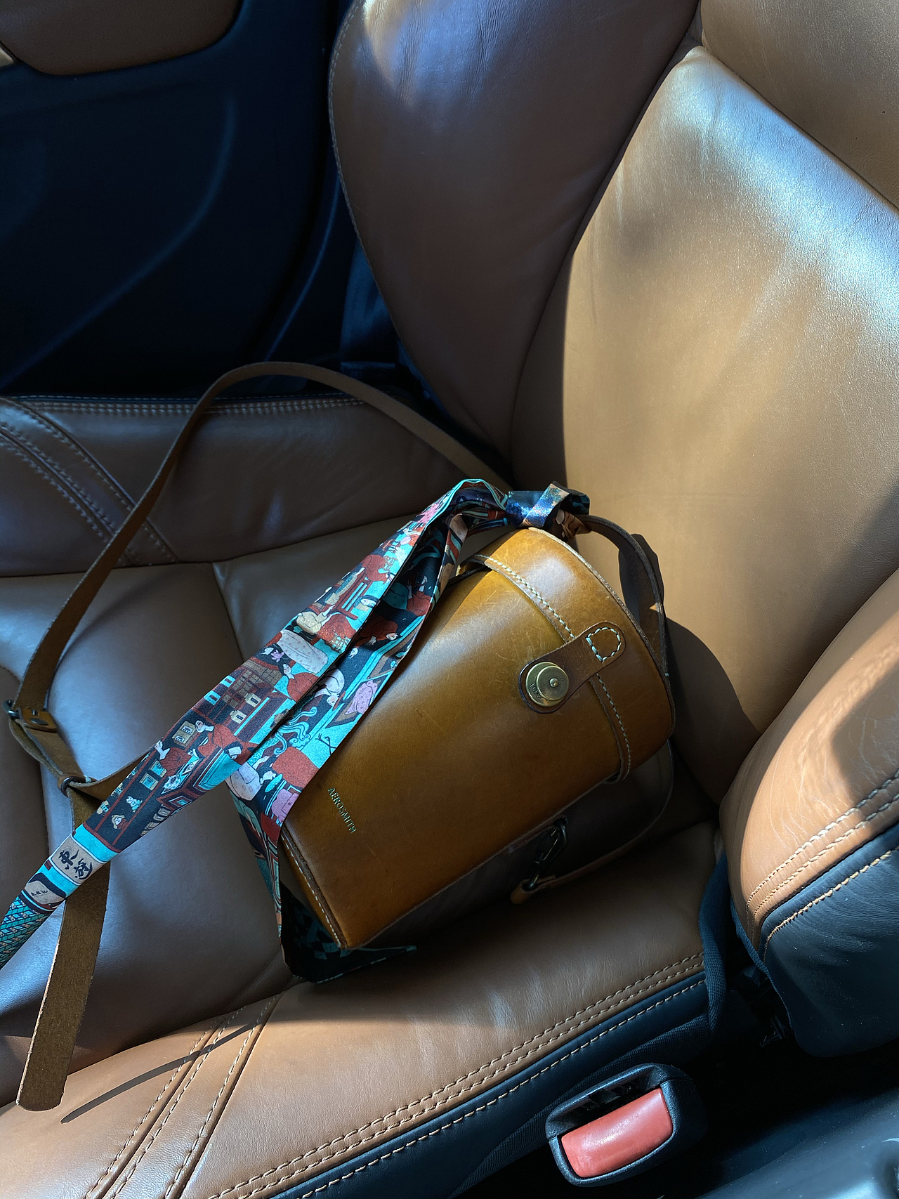 东游记-寻物寻味寻生活-Brand illustration