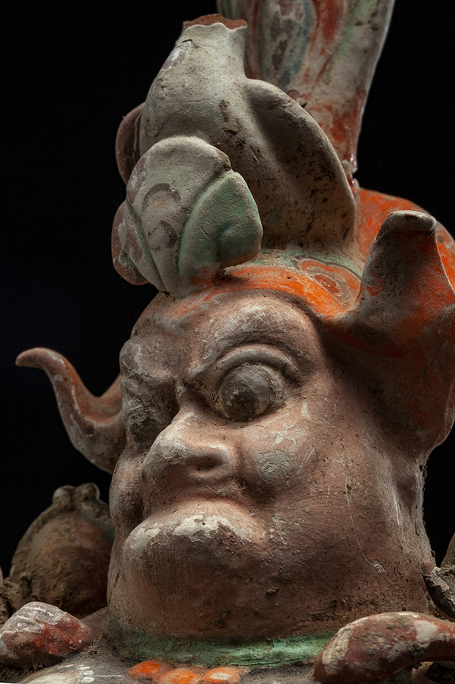 陶彩绘天王俑|摄影|时尚/艺术摄影|文颜观悟 - 原创作品 - 站酷