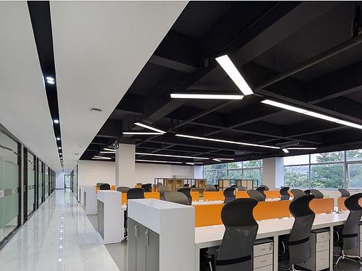 东诚装饰-开放式办公室装修效果图