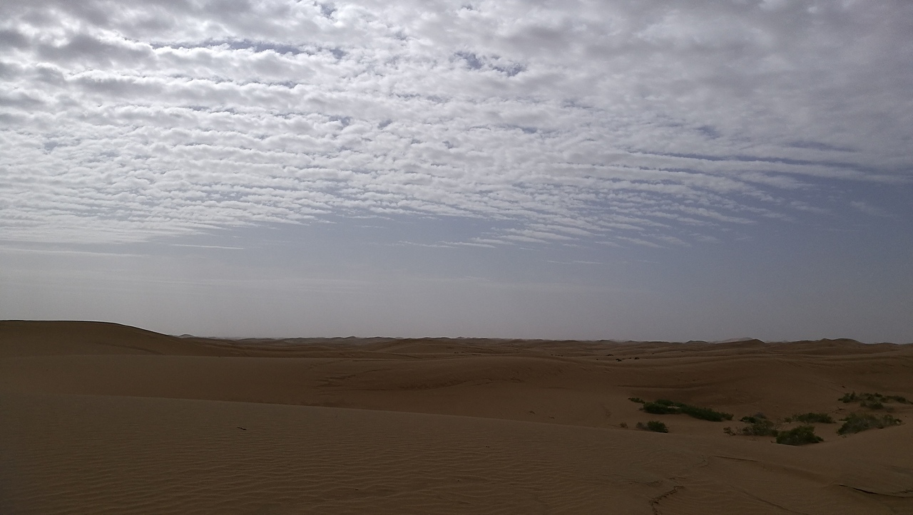 沙漠之旅（图ZMTAxMDYzNjky） - 风光摄影 - 站酷设计师阿伟OVO原创素材 - 站酷ZCOOL