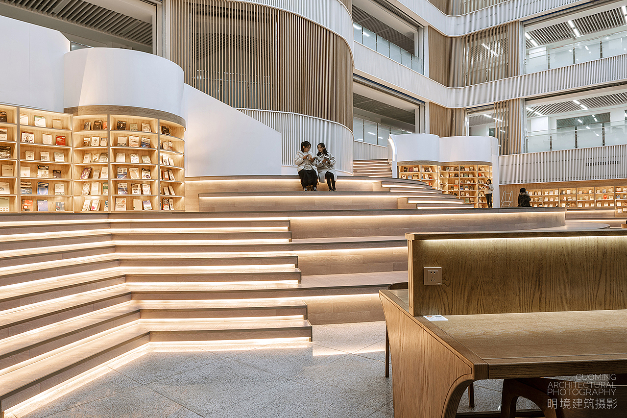 商丘学院图书馆（图ZMjM4OTE4NDA4） - 环境/建筑摄影 - 站酷设计师明境建筑摄影原创素材 - 站酷ZCOOL