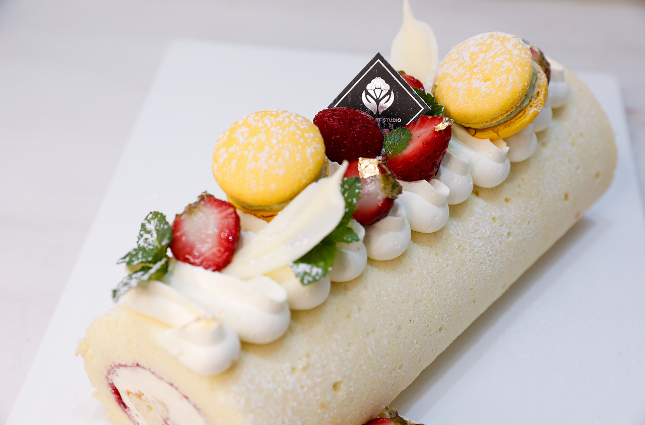 瑞士卷拍摄蛋糕卷美食拍摄奶油蛋糕卷拍摄