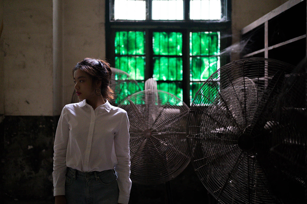 熹微（图ZMTI5NzI5NDEy） - 人像摄影 - 站酷设计师任酒二原创素材 - 站酷ZCOOL