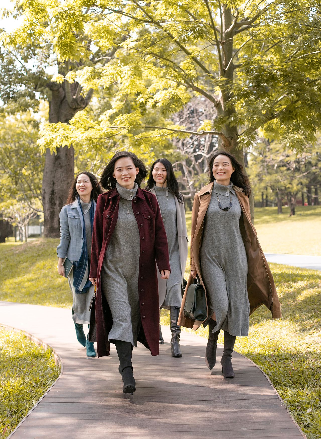 暖冬时节,来一组姐妹淘