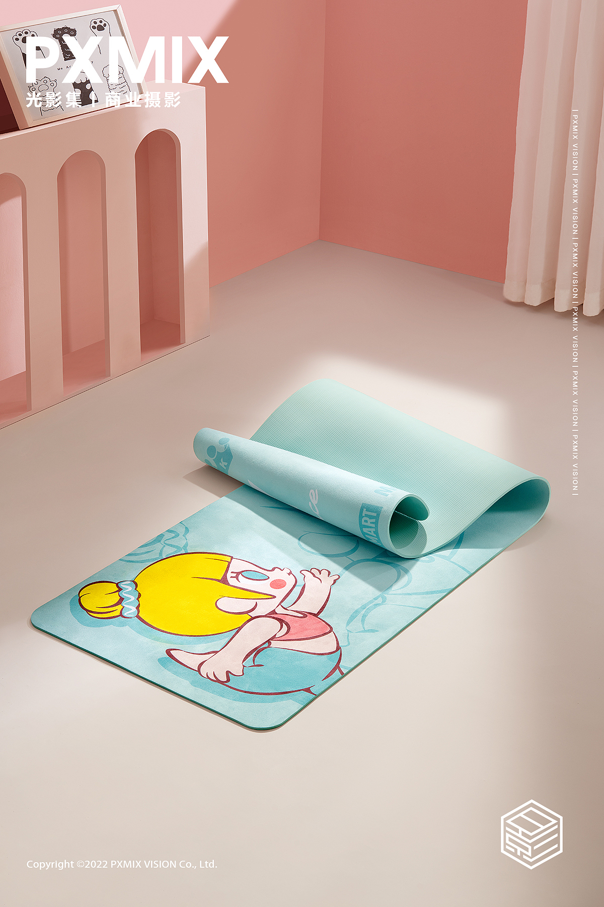 生活用品摄影丨泡泡玛特 瑜伽垫&玻璃杯 x 光影集PXMIX（图ZMzU3MTI5MTgw） - 产品摄影 - 站酷设计师光影集原创素材 - 站酷ZCOOL