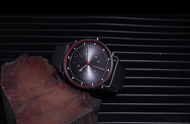 阿玛尼手表视频（图ZMjcwNTY2NTEy） - 产品摄影 - 站酷设计师李秀杰007原创素材 - 站酷ZCOOL