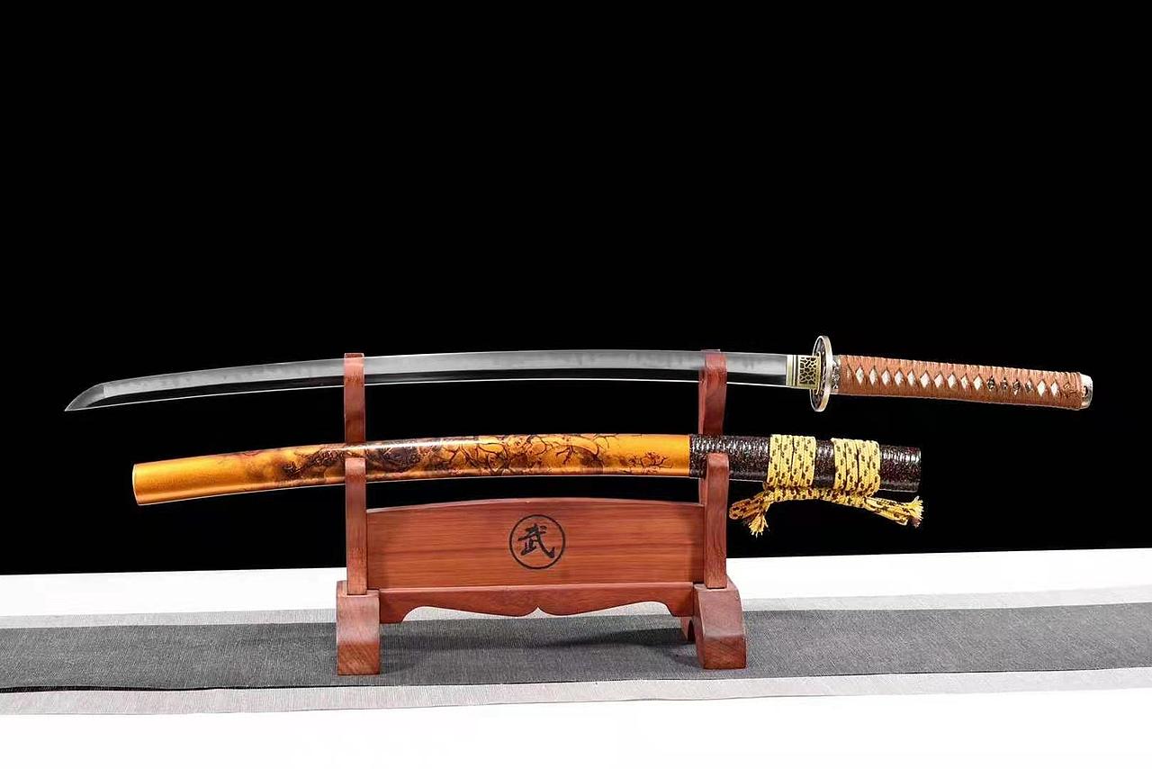 举报1分享原创作品手工艺其他手工艺铜装百炼钢明长刀 苗刀196绣春刀