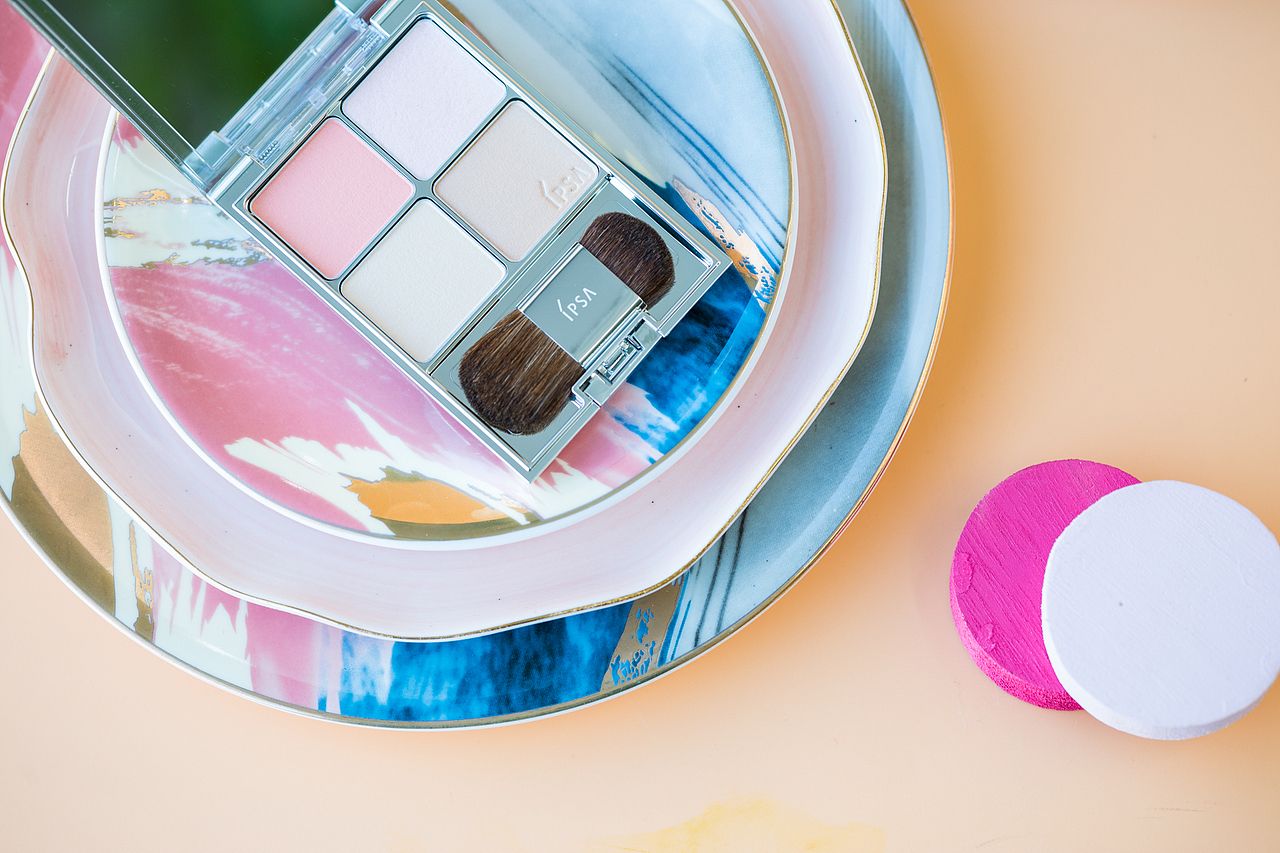 潘通色系列产品拍摄 | Photo By Louise路君