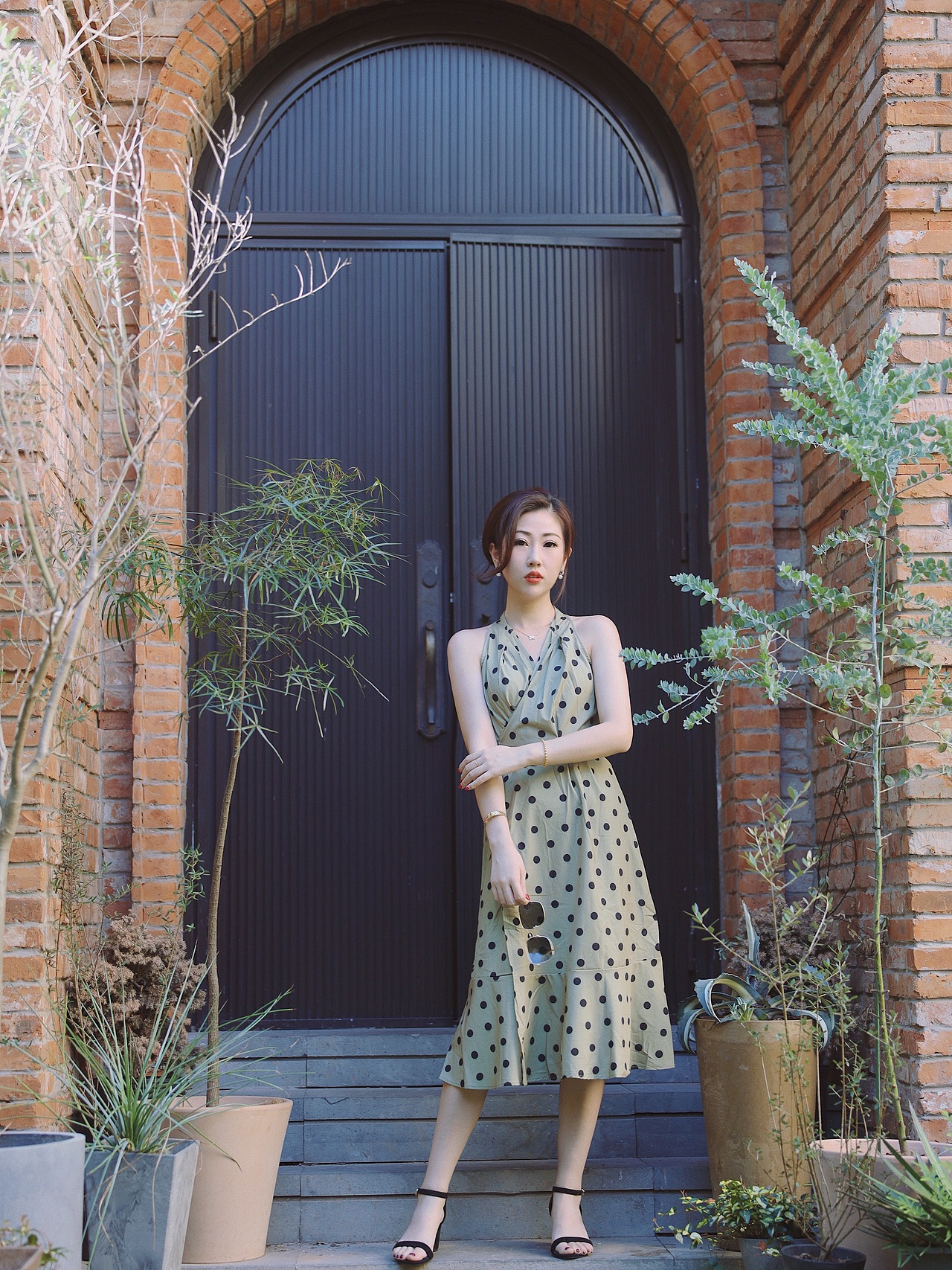 一人的下午茶（图ZMjIxNzE2MTQw） - 人像摄影 - 站酷设计师纯洁的蒋老师原创素材 - 站酷ZCOOL