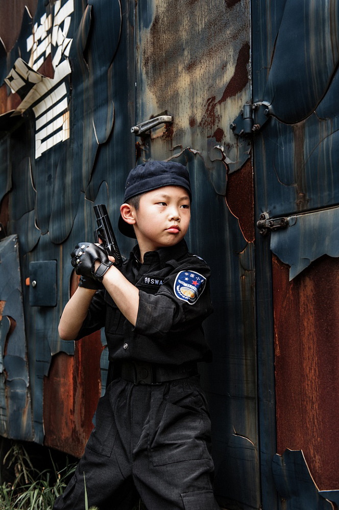 少年英雄特警梦一