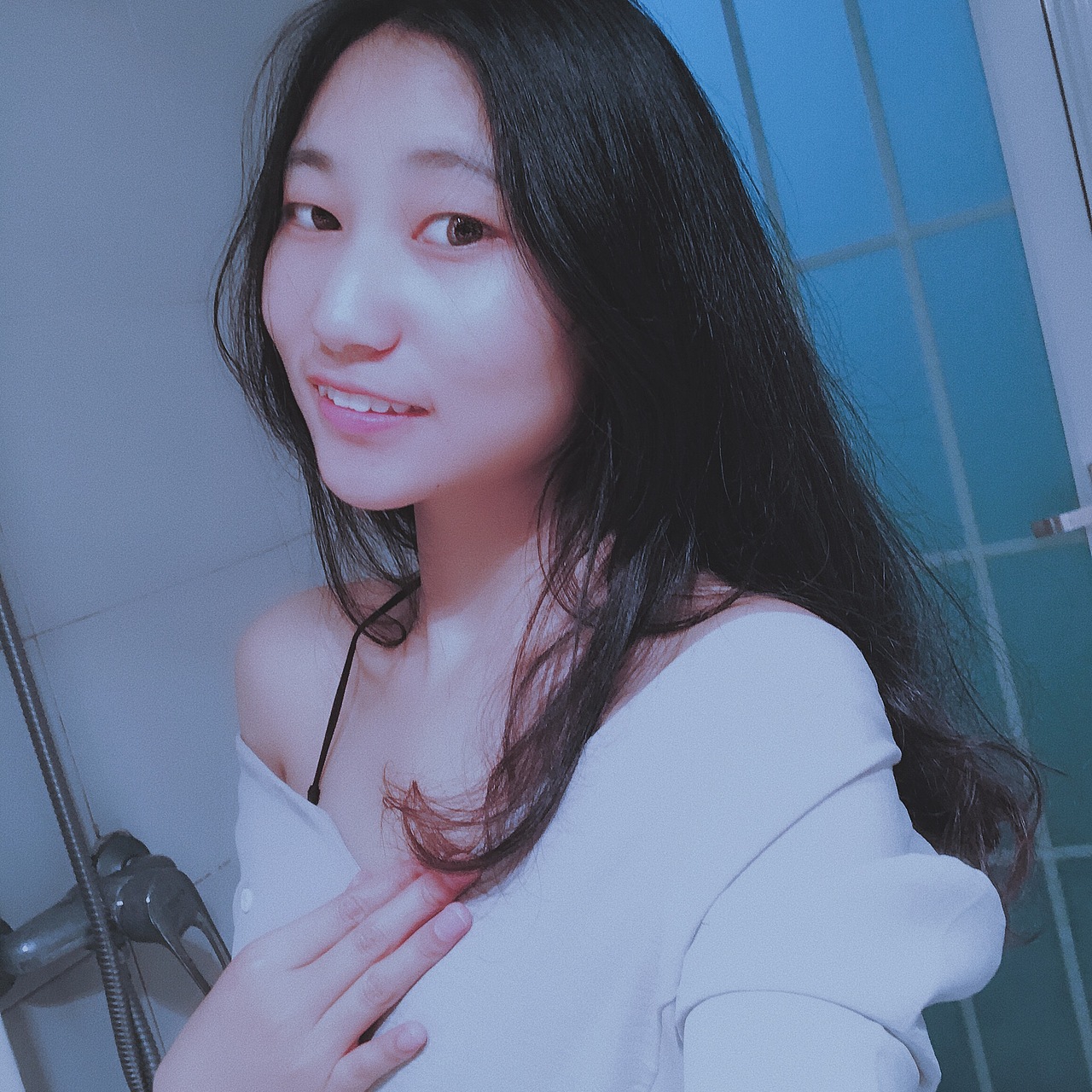 夜（图ZMTEyMzU1MDg4） - 人像摄影 - 站酷设计师WXX鲤语原创素材 - 站酷ZCOOL
