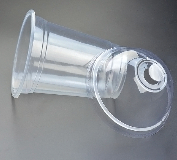 帮朋友拍摄的饮料杯,朋友说比较满意,哈哈,做个纪念吧~