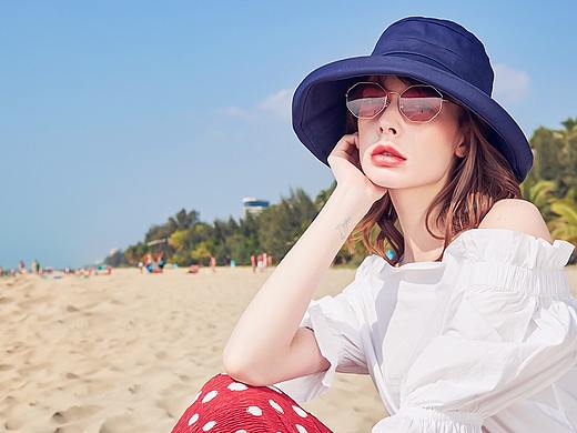 女装海报（个人主页-ZNDQ1NjU2NjA=） - 电商 - 站酷设计师少灵司原创素材 - 站酷ZCOOL