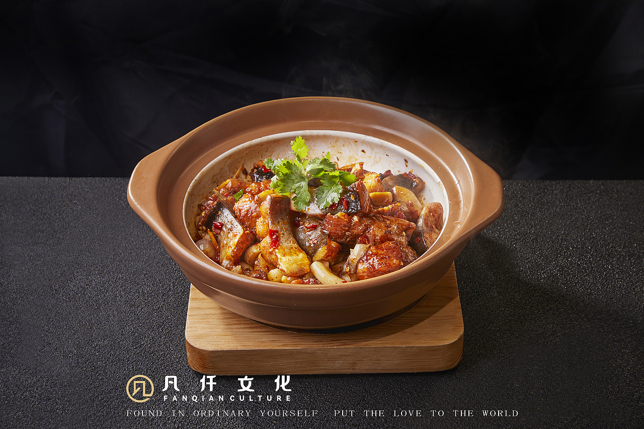 美食拍摄/砂锅牛腩