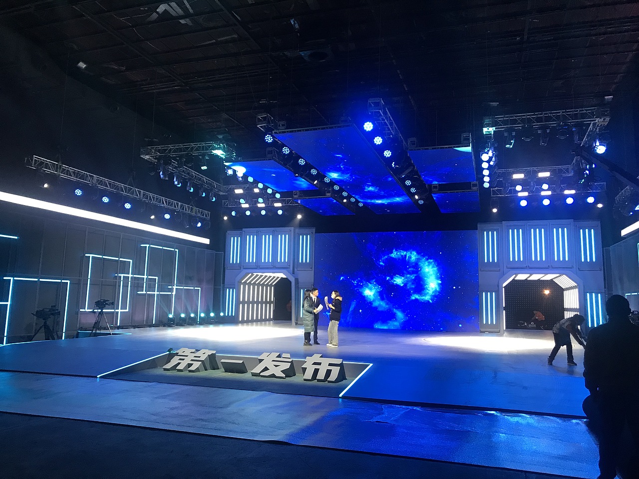 抖音购车节（图ZMjM1NzAzNTg4） - 展陈设计 - 站酷设计师大帅Ds原创素材 - 站酷ZCOOL