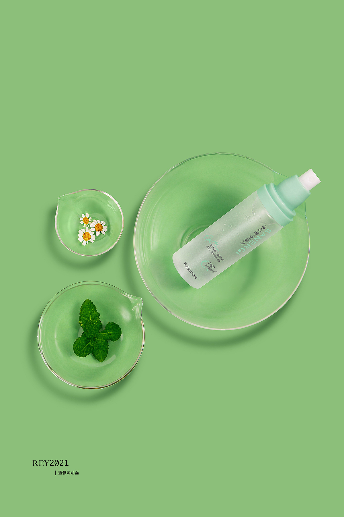 叁贰柒 | 消毒液 | 产品拍摄 2（图ZMjc5NzQzNTMy） - 产品摄影 - 站酷设计师摄影师胡磊Rey原创素材 - 站酷ZCOOL